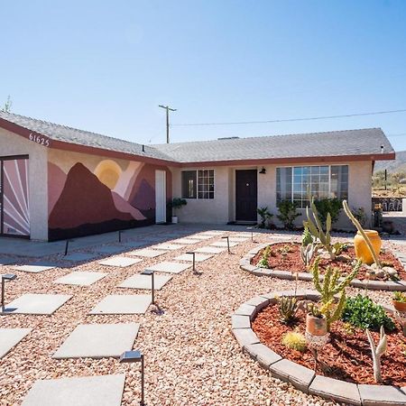 ジョシュア・ツリー Hot Tub, Games, King Bed, Fire Pit, Bbq Grill, Minutes From National Park And Viewsヴィラ エクステリア 写真